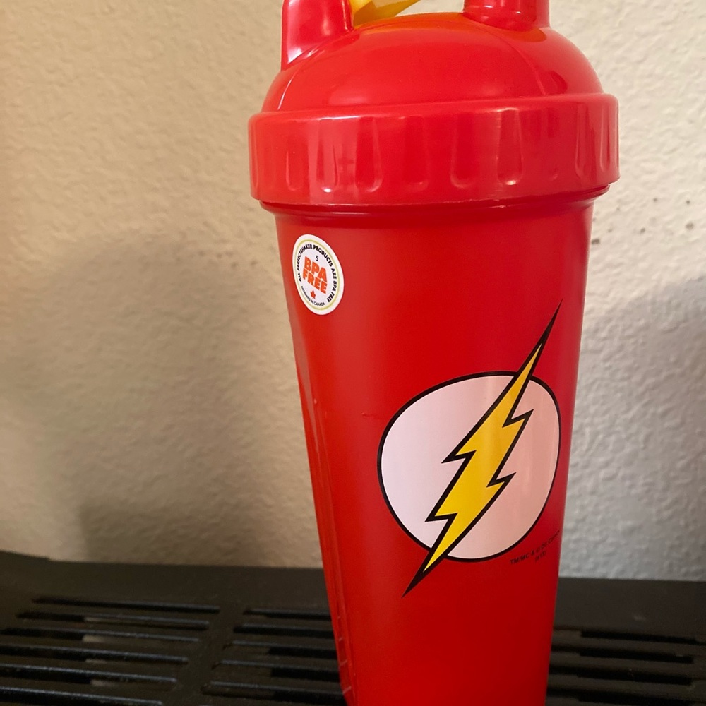 Dc comics shake bottle